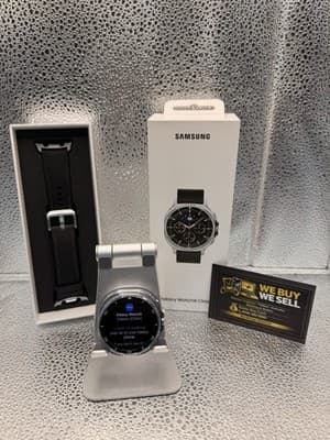Samsung Galaxy Watch 8 Classic Boxed With Strap WiFi - GPS 46MM MINT Condition, grade New · Open Box
