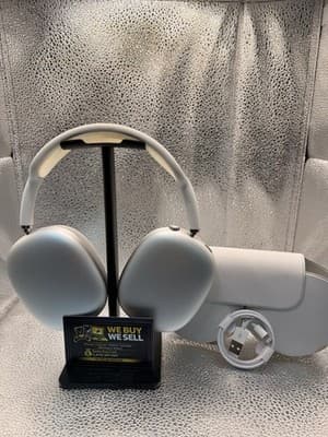 AirPod Max White With Smart Case Grade A Comes With Charger Wire Unboxed - A2096, grade Good